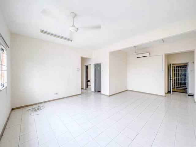 Well Kept Unit Prima Tiara 1 2 Apartment in Segambut KL for Sale
