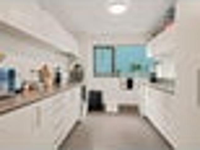 Well located student living