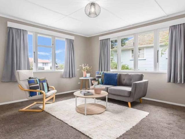 Well presented 2 bedroom home