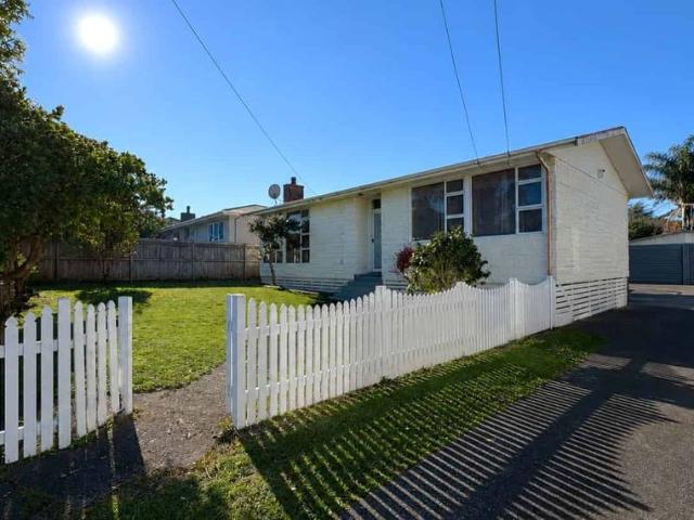 WELL PRESENTED FOUR BEDROOM