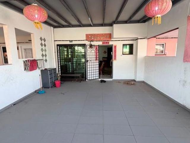 Well Renovated Extended Double Storey Garden Avenue Seremban 2