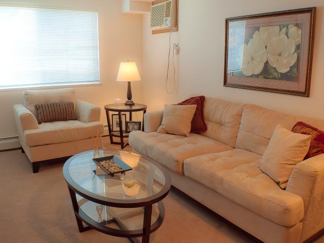 Wellington Manor Cornwall Apartment for Rent