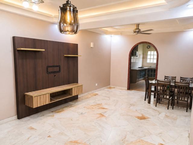 WellLocated Terrace HouseBandar SunwayPJS 10Easy Access