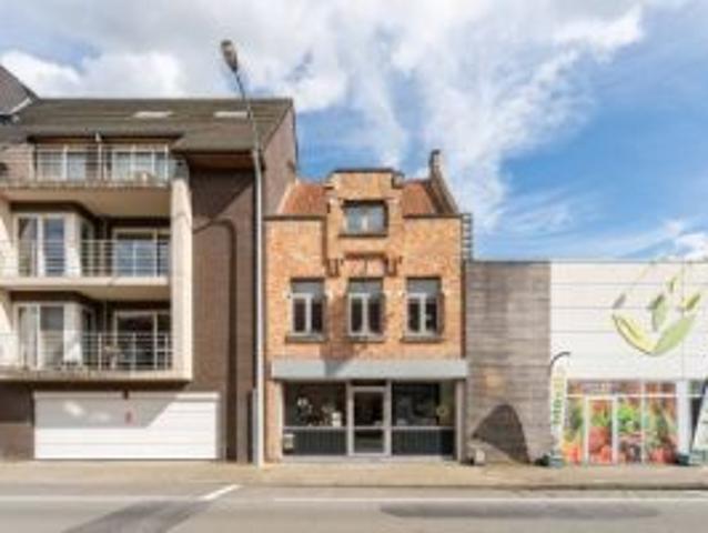 Wellness, spa en beauty salon te koop te Roeselare