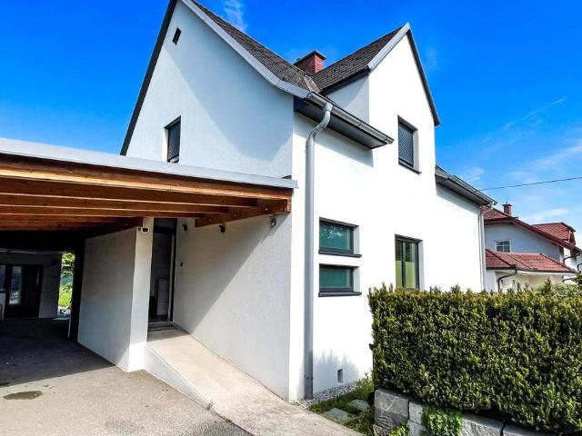 Wels: Charmantes Familien Juwel mit traumhafter Gartenoase!