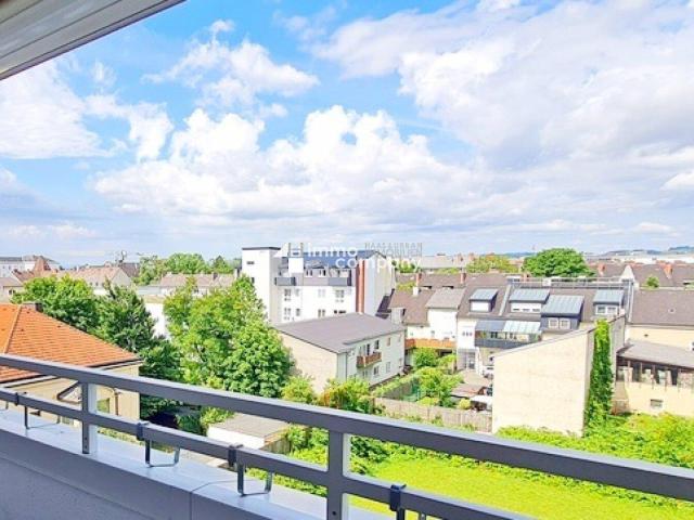 Wels: Phantastische 5 Zimmer Eigentumswohnung mit Westloggia !