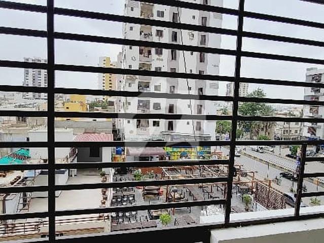 West open 3bed dd apartment