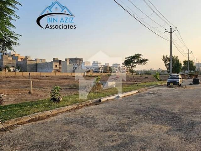 West Open 40 Feet Road Plot For Sale