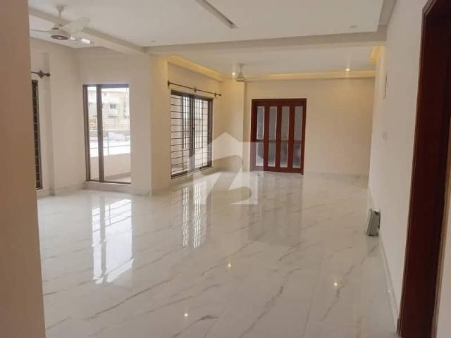 West Open 4 Bed DD Flat For Sale 3000 Sq Ft Askari 6 Ready Building Road View