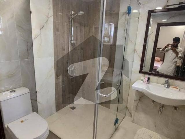 West Open 4 Bed DD Flat For Sale In Askari 5 Sector J