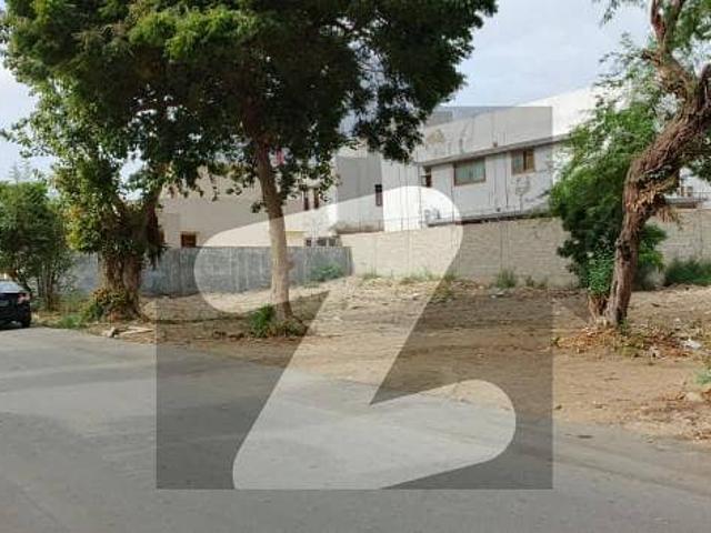 West Open 500 Yards Plot For Sale