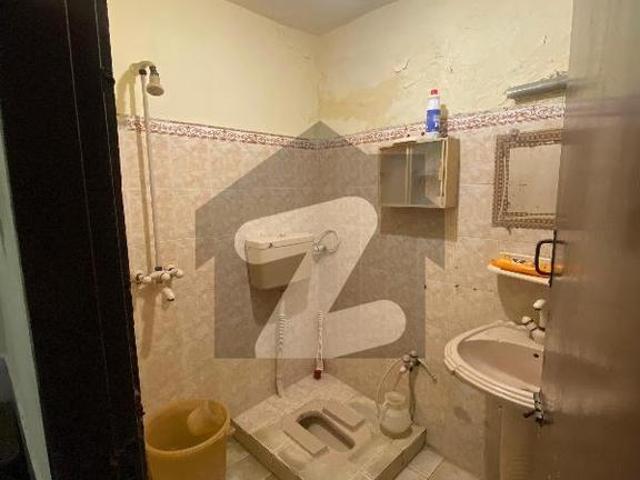 West open ground floor flat on rent defence view society