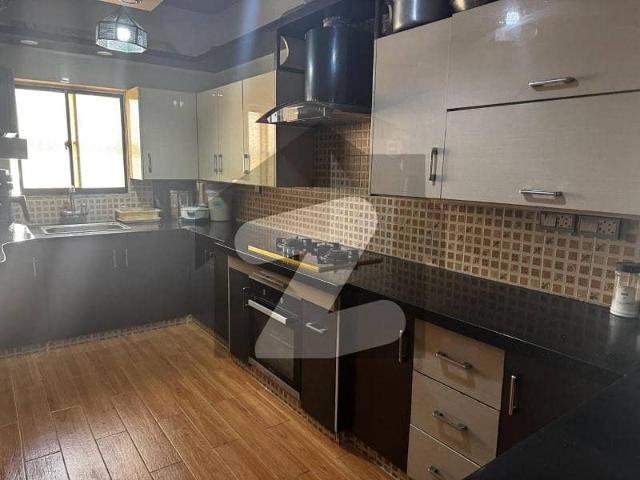 West open flat 3 bed for sale