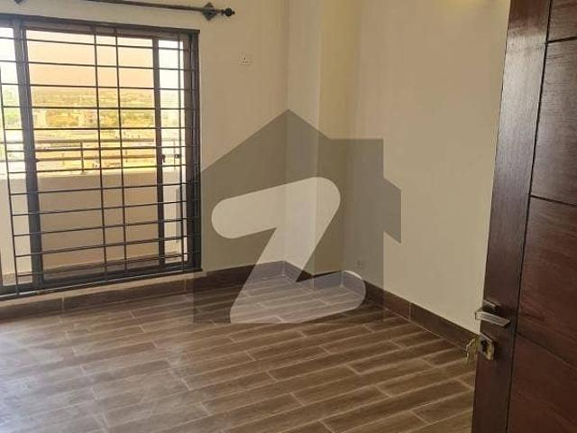 West open front open brand new with covered parking in askari 5 sector j flat for sale sized 2480 square feet available for sale