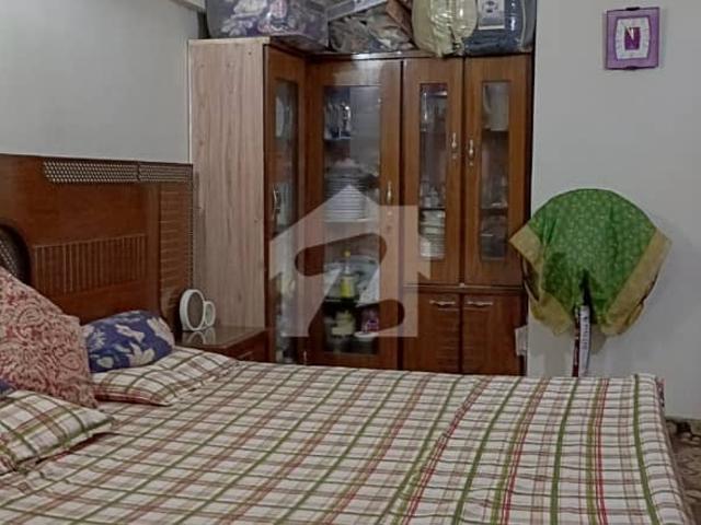West Opened 2 Bed Dd Flat In Block 13 Nearby Habib University