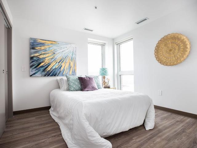 West Broadway Commons 1 Bedroom Apartment for Rent at 167 Colony St, Winnipeg, MB R3C 1B7 Downtown Winnipeg
