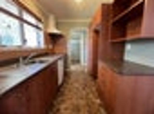West End, 4 bedrooms, $580 pw