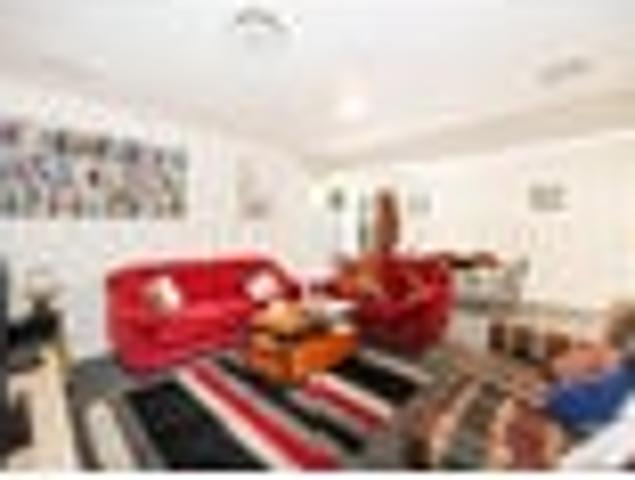 West End, 1 bedroom, $210 pw