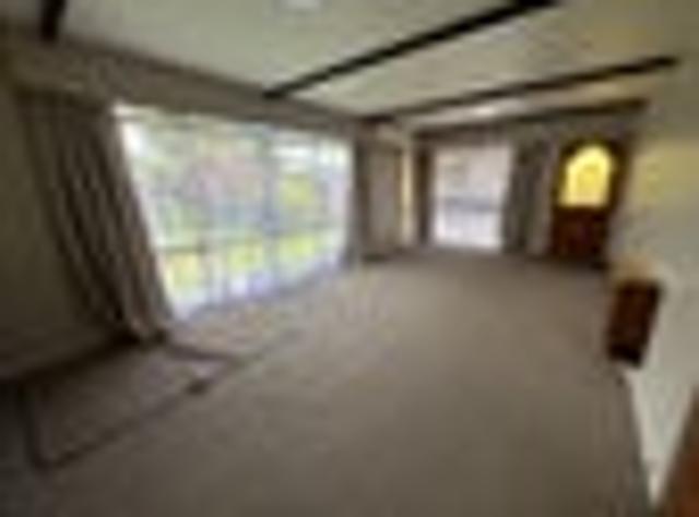 West End, 2 bedrooms, $480 pw