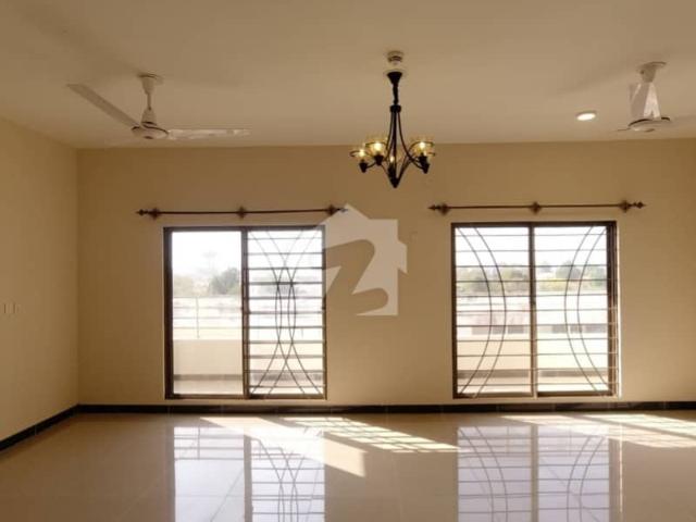 West front open with covered car parking flat in askari 5 sector j available for sale