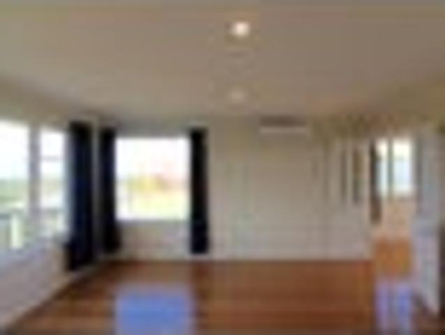 West Harbour, 3 bedrooms, $620 pw