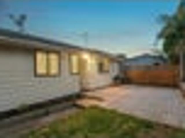 West Harbour, 3 bedrooms, $630 pw