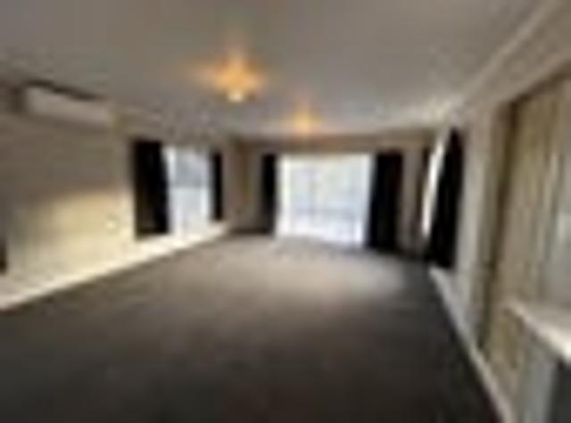 West Harbour, 3 bedrooms, $650 pw