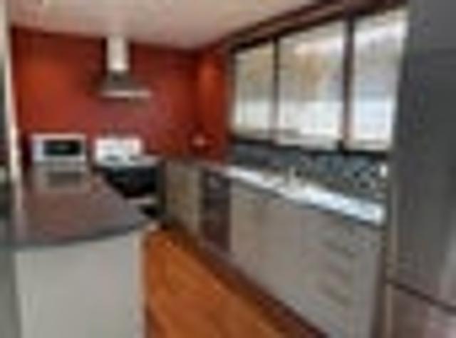 West Harbour, 3 bedrooms, $665 pw