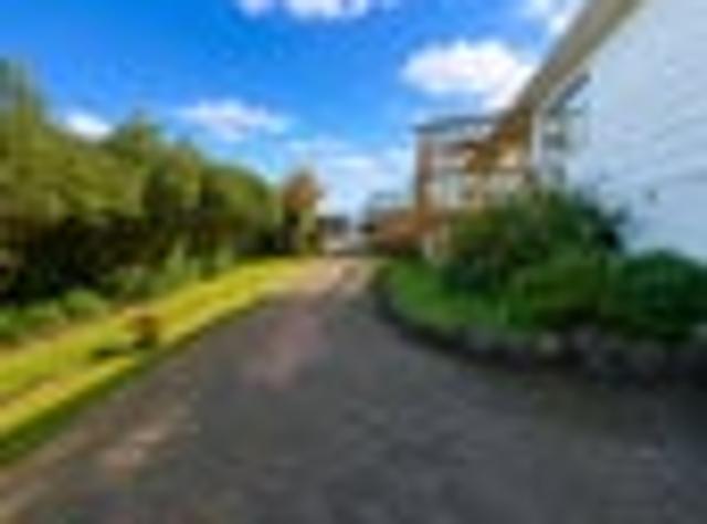 West Harbour, 3 bedrooms, $700 pw