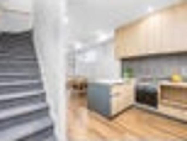 West Harbour, 3 bedrooms, $690 pw
