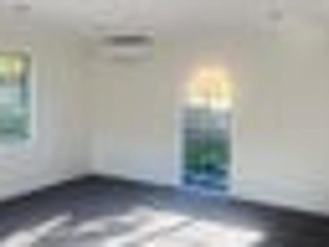 West Harbour, 3 bedrooms, $780 pw