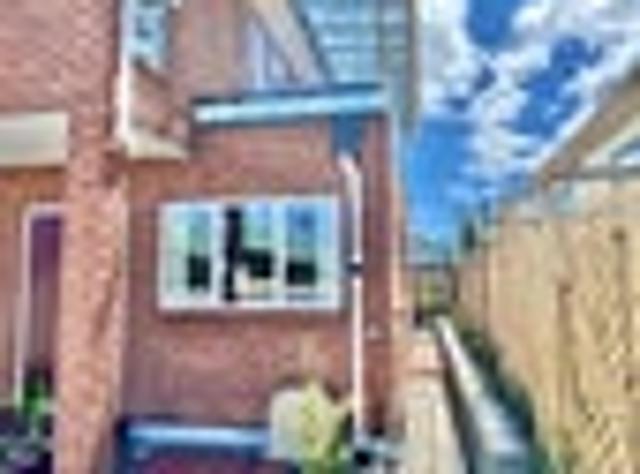 West Harbour, 3 bedrooms, $780 pw