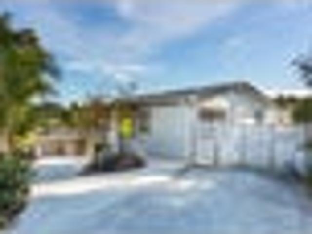 West Harbour, 4 bedrooms, $785 pw