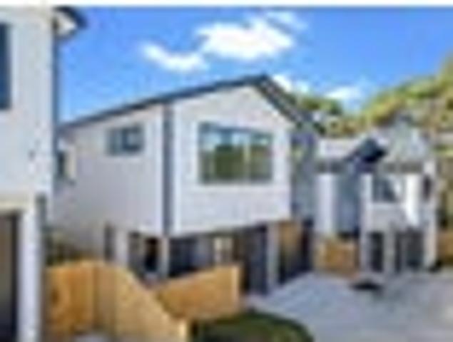 West Harbour, 4 bedrooms, $860 pw