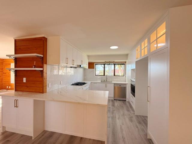 west harbour, 6+ bedrooms