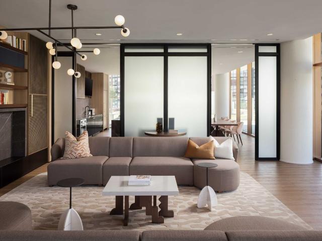 West House 1 Bedroom Apartment for Rent at 88 Bathurst St, Toronto, ON M5V 0W8 Niagara