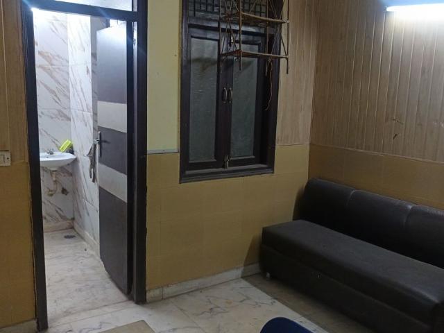 West, Patel Nagar 2 Bedroom 71 Sq. Yd. Builder Floor in West Patel Nagar Delhi Listing ID: #10139