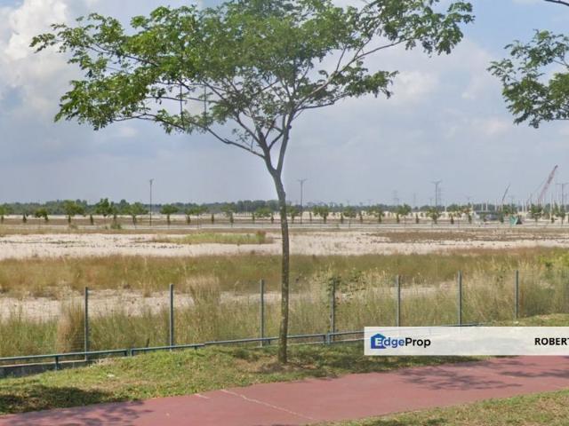 West Port, Pulau Indah