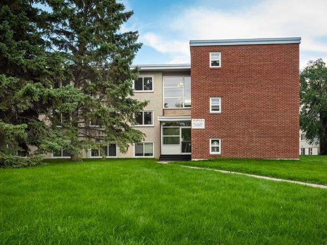 West Villa 2 Bedroom Apartment for Rent at 10885 146 St Nw, Edmonton, AB T5N 3A8 McQueen
