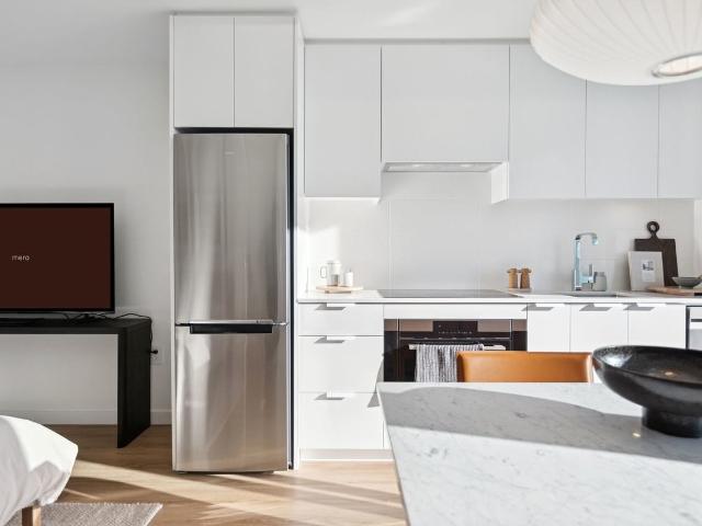 West 42 West Studio Apartment for Rent at 5780 Alberta St, Vancouver, BC V5Y 0P5 Oakridge