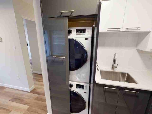 West 6th Avenue 1 Bedroom Apartment for Rent at 2244 6th Ave W, Vancouver, BC V6K 1V8 Kitsilano