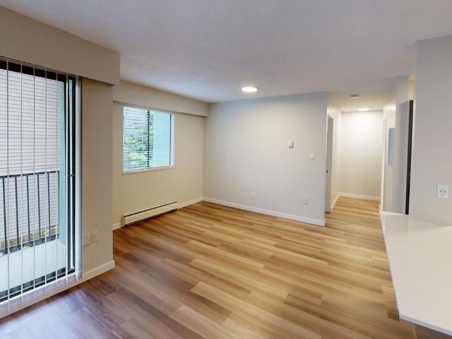 West 6th Avenue 1 Bedroom Apartment for Rent at 2244 6th Ave W, Vancouver, BC V6K 1V8 Kitsilano
