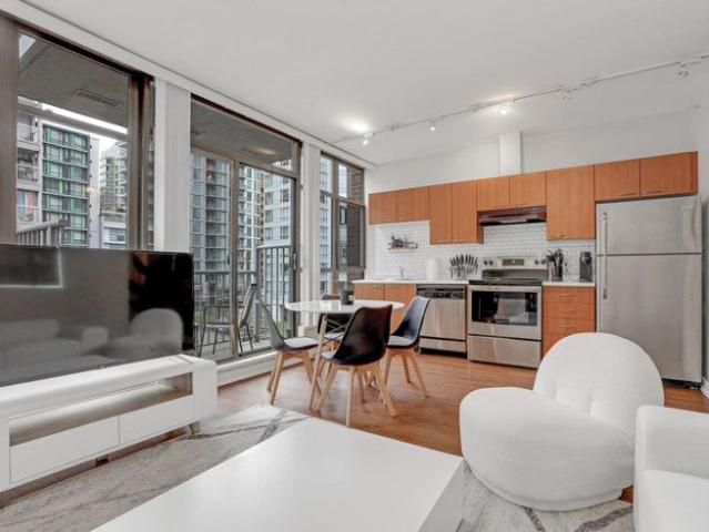 West 6th Avenue