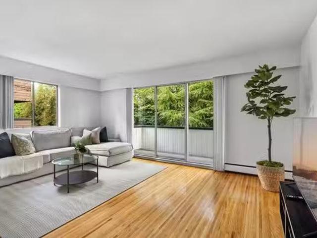 West 8th Avenue