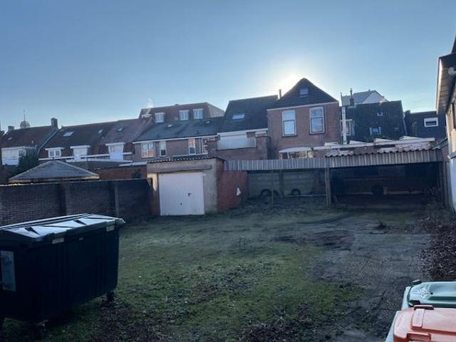 Westdam 2 a G 0 ong, 4651BE, Steenbergen, Noord Brabant 4651BE