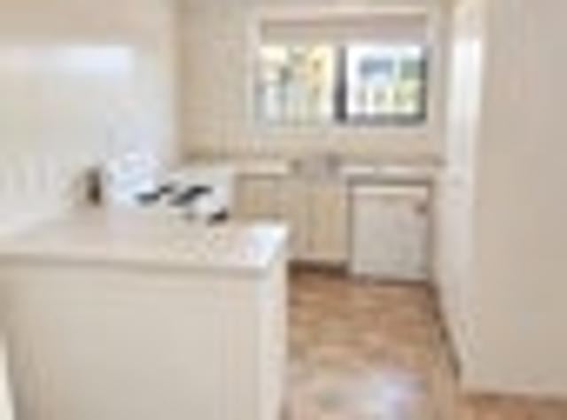 Western Heights, 3 bedrooms, $620 pw