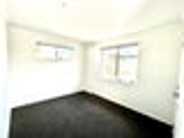 Western Heights, 3 bedrooms, $690 pw