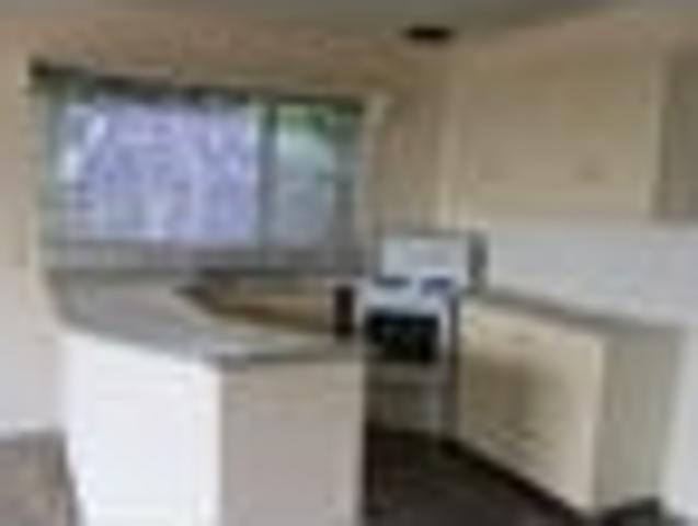 Western Heights, 2 bedrooms, $495 pw
