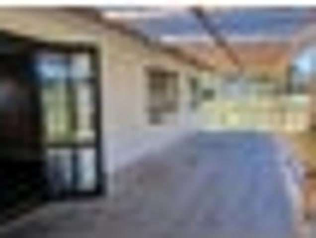 Western Heights, 2 bedrooms, $520 pw