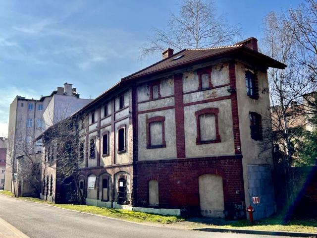 Westerplatte 409,10 m², Świdnica
